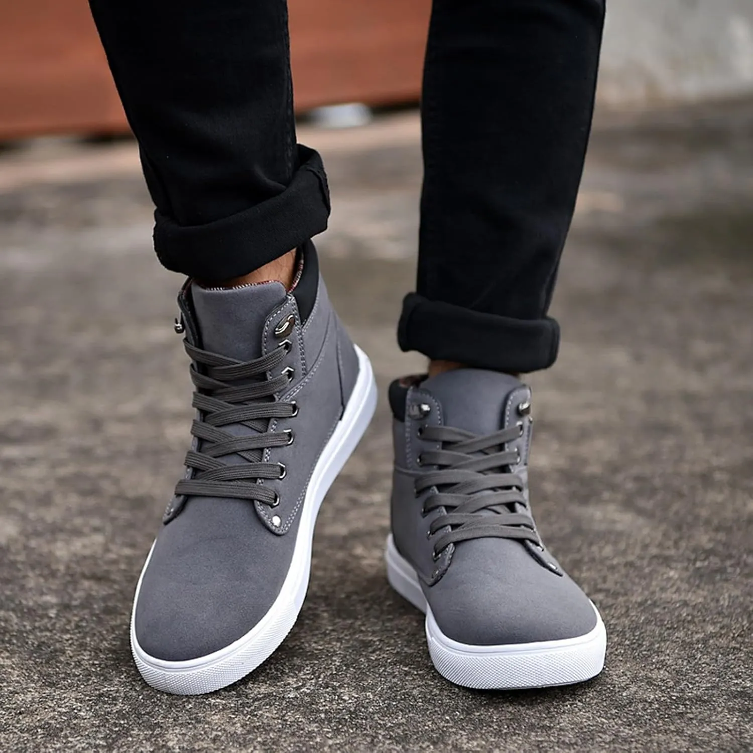 Men's High Top Sneakers Trendy Casual Canvas Sneakers for Men Lace Up Lightweight Walking Shoes British Style Skate Shoes